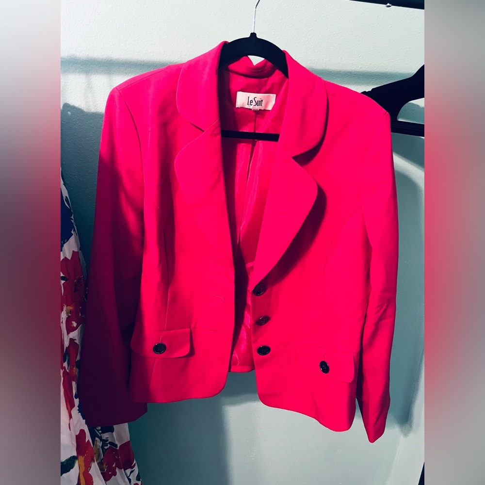 Hot pink skirt set never worn size 14